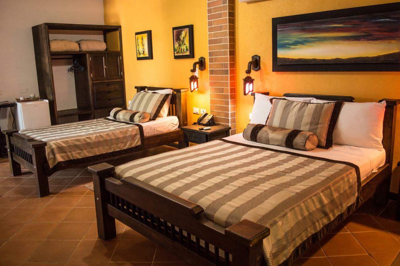 Hotel El Virrey Boutique Honda Онда Екстер'єр фото